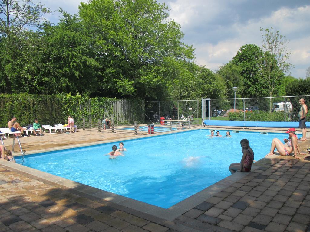 Vakantiepark Delftse Hout Exterior foto