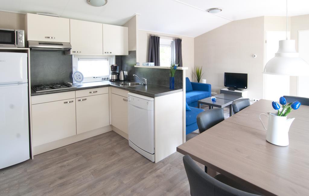 Vakantiepark Delftse Hout Habitación foto